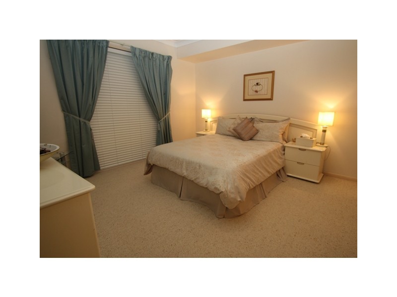 4 Fortrose Place, Ferny Grove QLD 4055