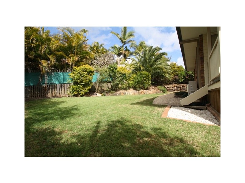 4 Fortrose Place, Ferny Grove QLD 4055