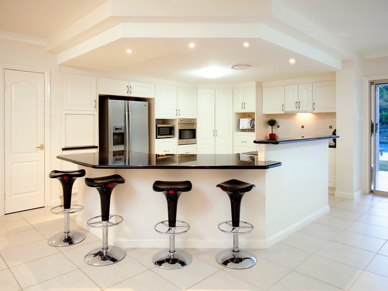 16 Priestley Road, Bridgeman Downs QLD 4035