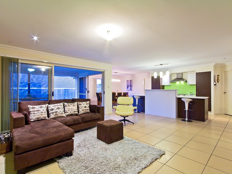 15  Barambah Circuit, Warner QLD 4500