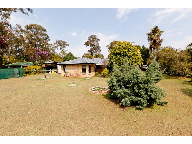 718 BESTMANN RD, Ningi QLD 4511