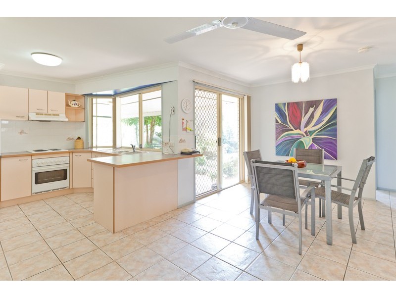 718 BESTMANN RD, Ningi QLD 4511