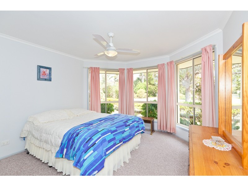 718 BESTMANN RD, Ningi QLD 4511
