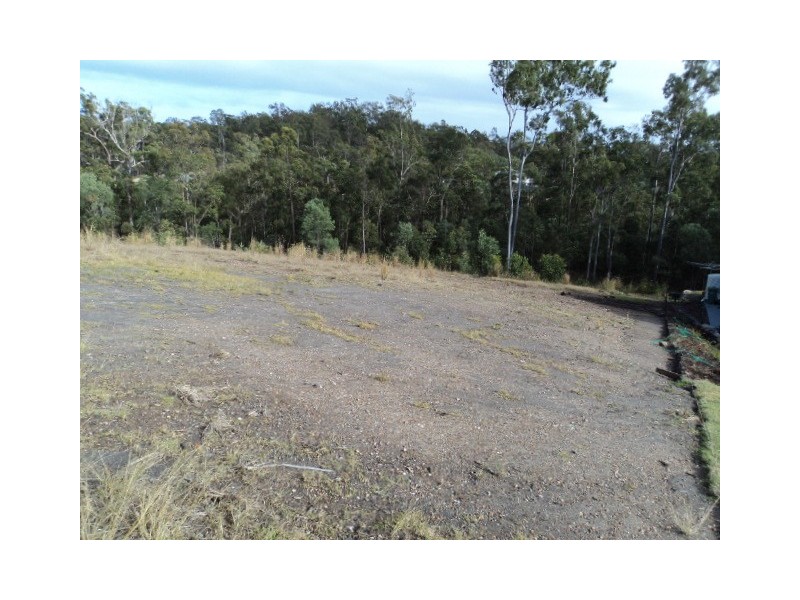 18 Clare Close, Cashmere QLD 4500