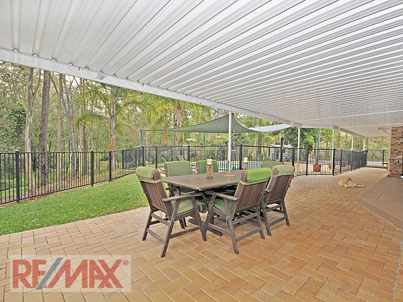 12 SHE-OAK COURT, Cashmere QLD 4500