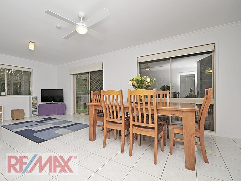 12 SHE-OAK COURT, Cashmere QLD 4500