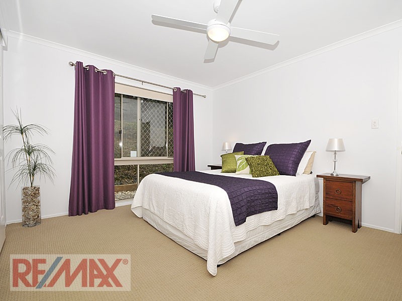 12 SHE-OAK COURT, Cashmere QLD 4500