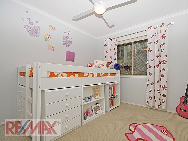 12 SHE-OAK COURT, Cashmere QLD 4500