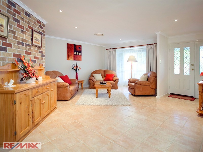 211 Bigmor Drive, Elimbah QLD 4516