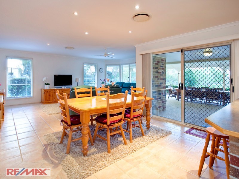 211 Bigmor Drive, Elimbah QLD 4516