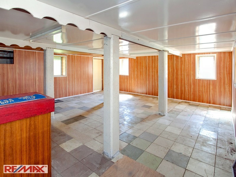 2 Watson Street, Clontarf QLD 4019