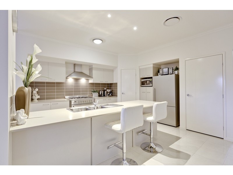 41 MICHAEL DAVID DR, Warner QLD 4500