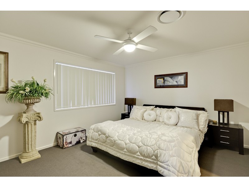 41 MICHAEL DAVID DR, Warner QLD 4500