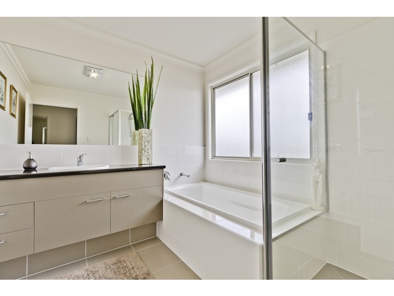 41 MICHAEL DAVID DR, Warner QLD 4500