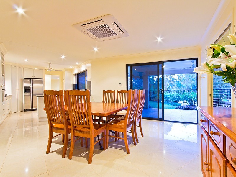 7 Eucalypt Court, Warner QLD 4500