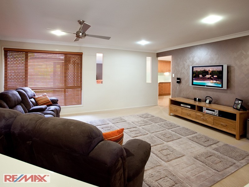 4 Bramwell Court, Cashmere QLD 4500