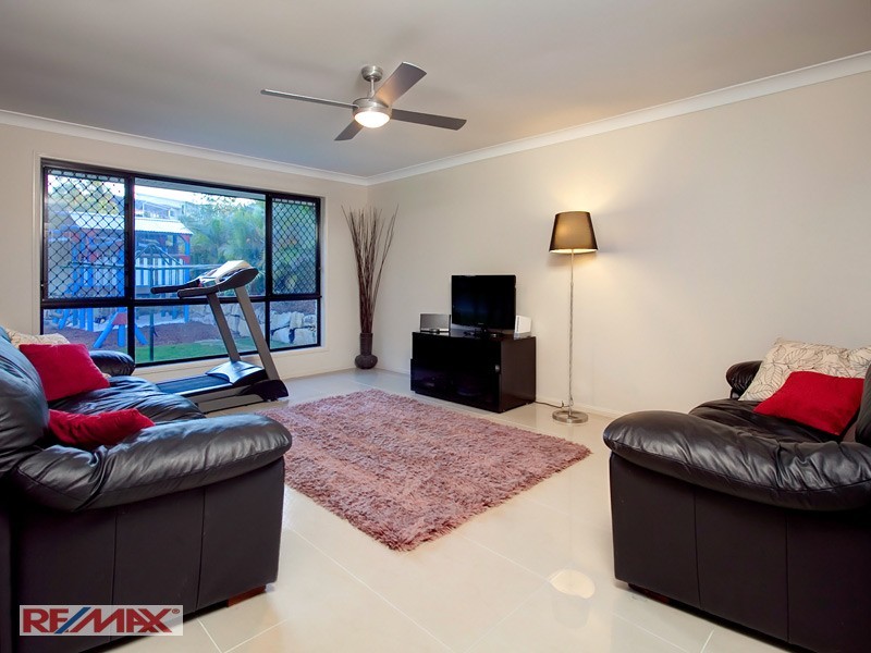 4 Bramwell Court, Cashmere QLD 4500
