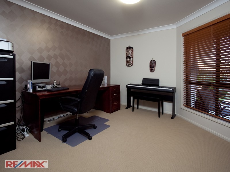 4 Bramwell Court, Cashmere QLD 4500