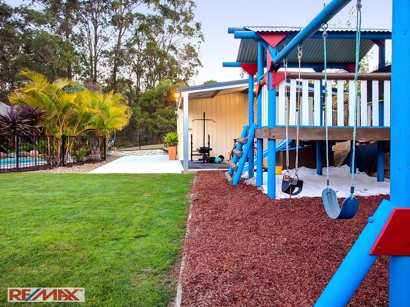 4 Bramwell Court, Cashmere QLD 4500