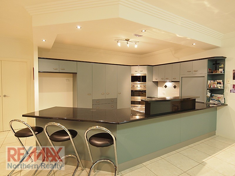 4 Gold Creek Court, Albany Creek QLD 4035