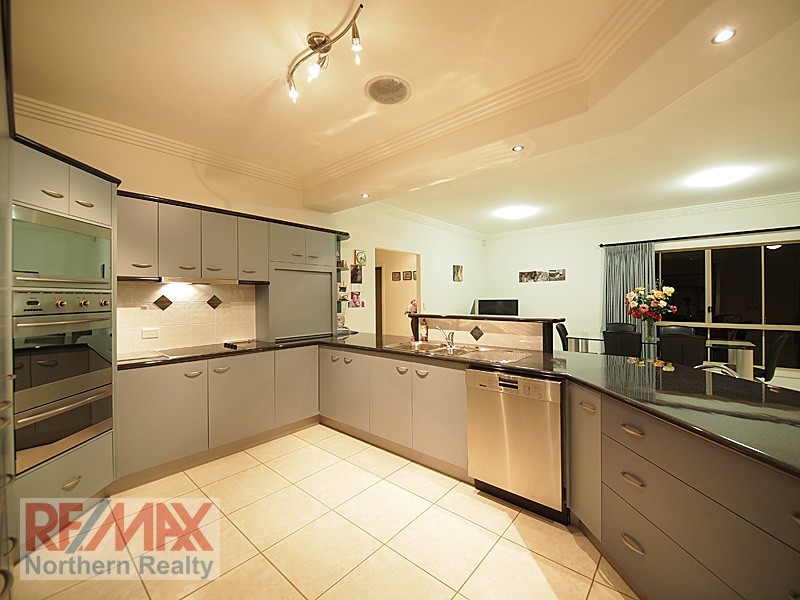 4 Gold Creek Court, Albany Creek QLD 4035