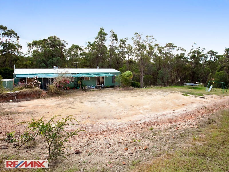 33 Raven Ct, Warner QLD 4500