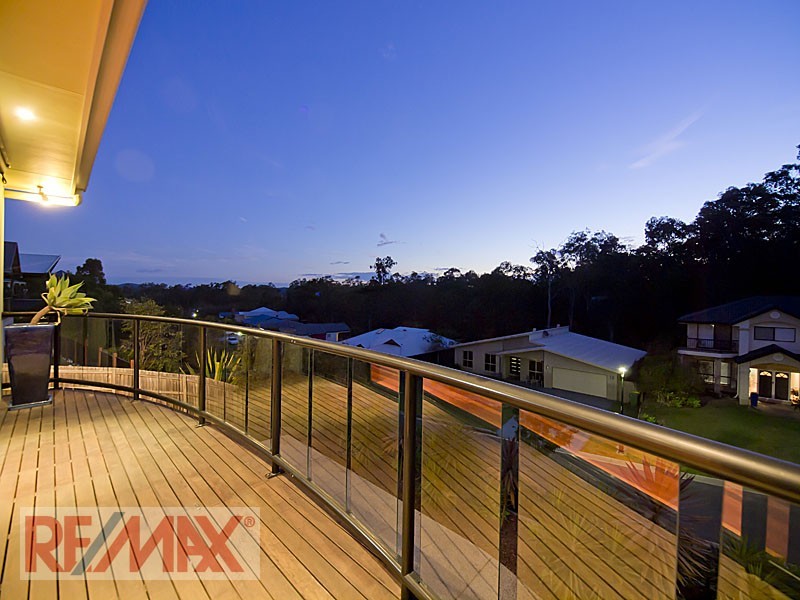 24 Talisman Court, Eatons Hill QLD 4037