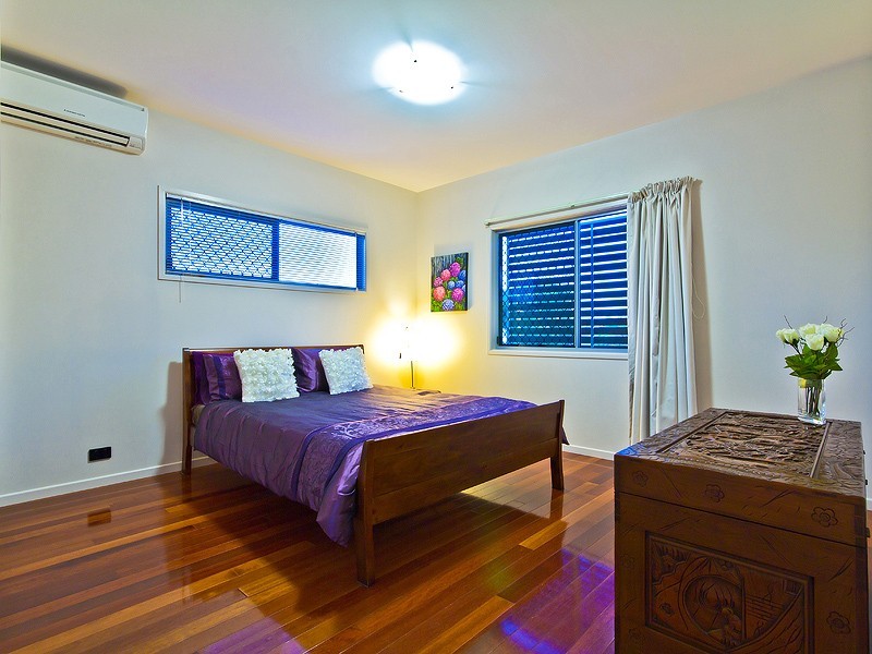 20  Little Street, Everton Park QLD 4053