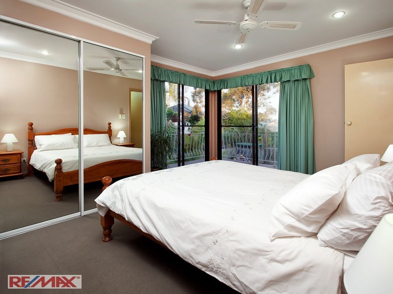 287 Brighton Road, Sandgate QLD 4017