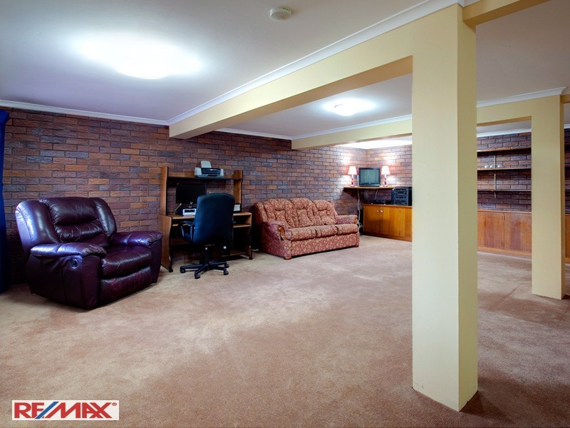 287 Brighton Road, Sandgate QLD 4017