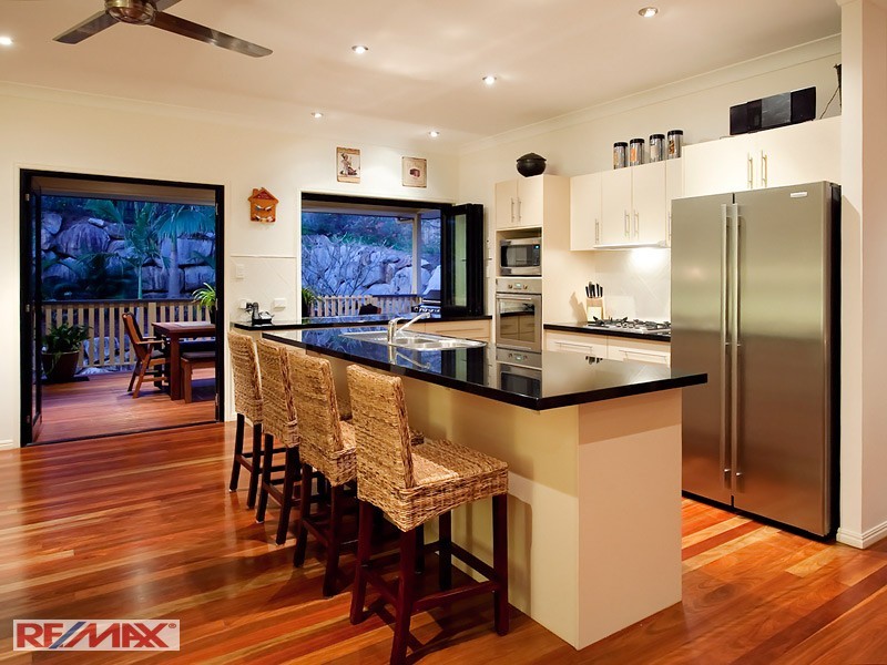 151 Saraband Drive, Eatons Hill QLD 4037
