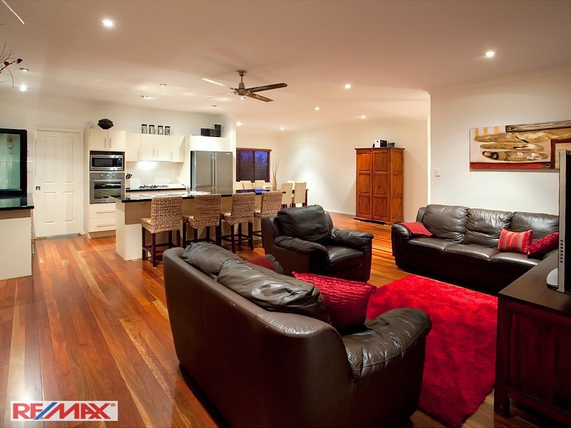 151 Saraband Drive, Eatons Hill QLD 4037