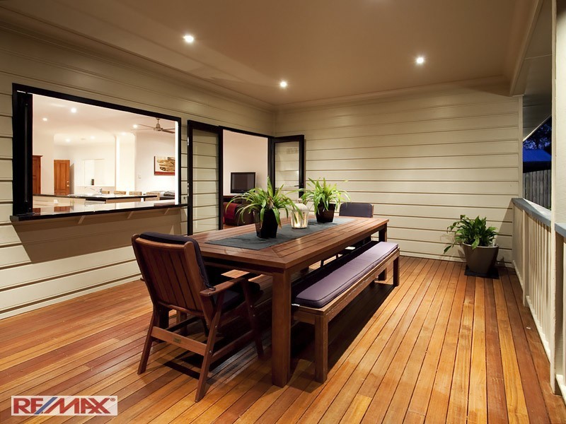 151 Saraband Drive, Eatons Hill QLD 4037