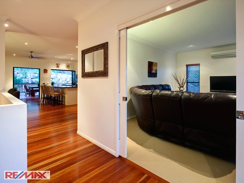 151 Saraband Drive, Eatons Hill QLD 4037