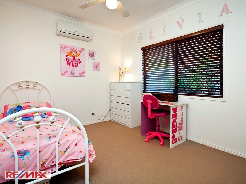 151 Saraband Drive, Eatons Hill QLD 4037