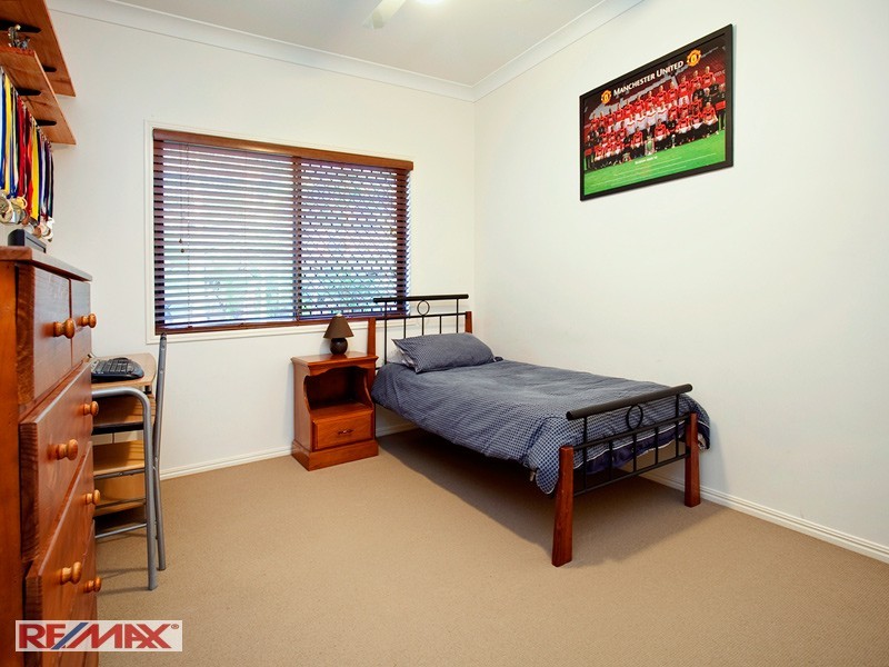 151 Saraband Drive, Eatons Hill QLD 4037