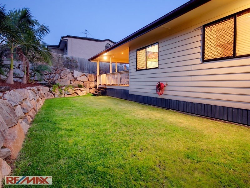 151 Saraband Drive, Eatons Hill QLD 4037