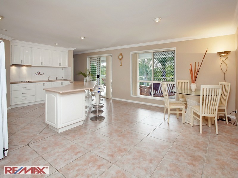 7 Manly Close, Albany Creek QLD 4035