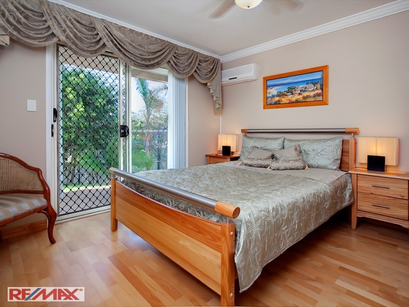 7 Manly Close, Albany Creek QLD 4035