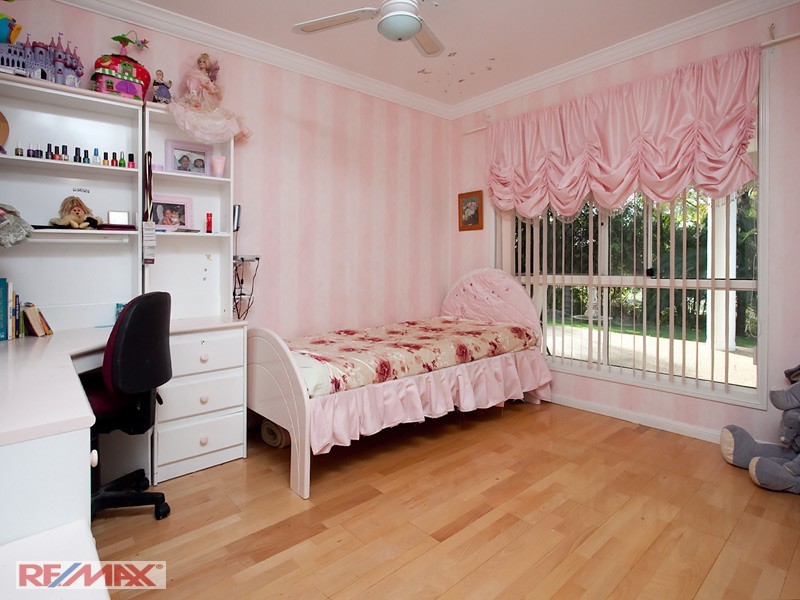 7 Manly Close, Albany Creek QLD 4035