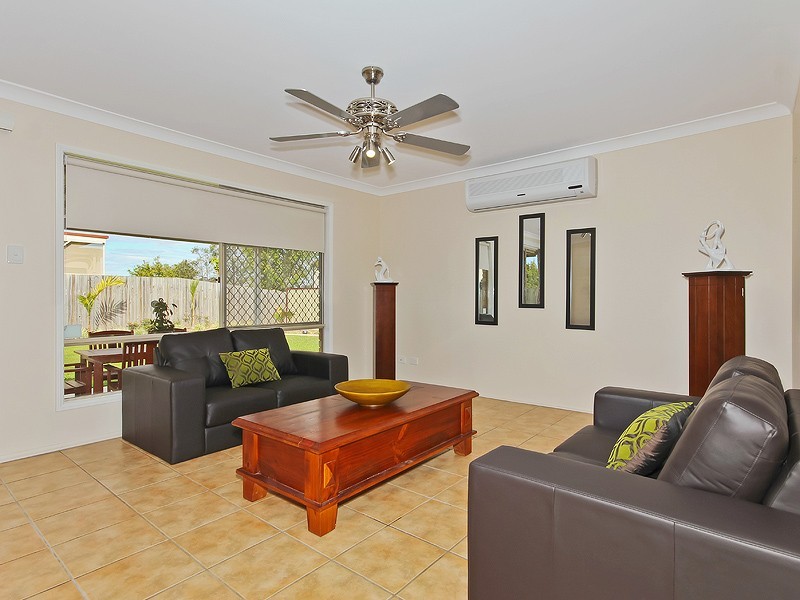 21 Flintwood Street, Warner QLD 4500