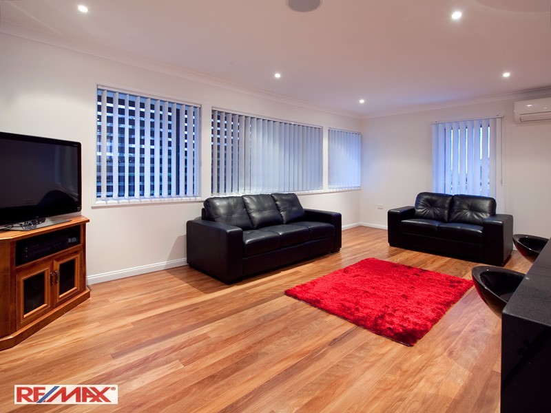 7 Allawah Street, Albany Creek QLD 4035