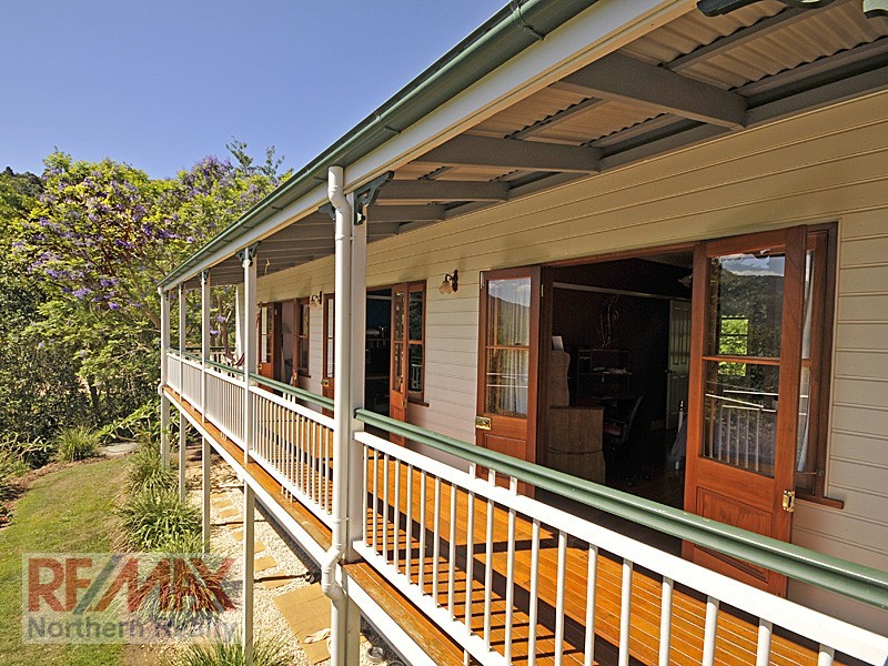 43 HONEYWOOD CT, Samford Valley QLD 4520