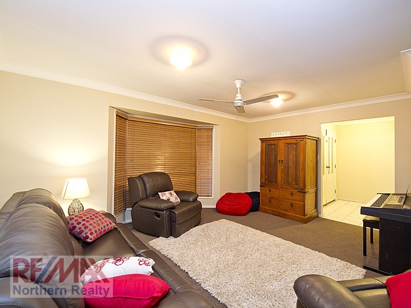 8 Brighton Court, Albany Creek QLD 4035