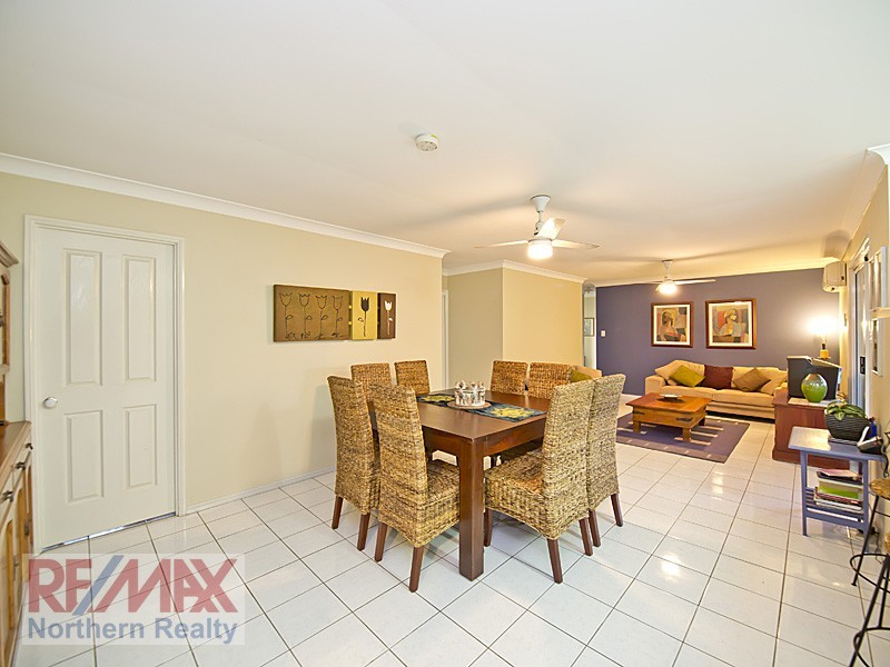 8 Brighton Court, Albany Creek QLD 4035