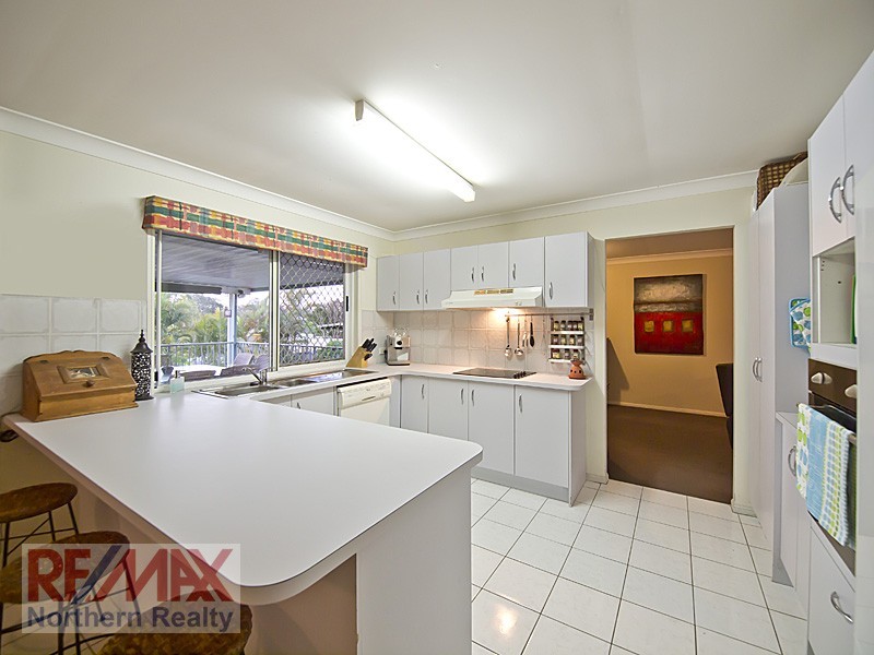 8 Brighton Court, Albany Creek QLD 4035