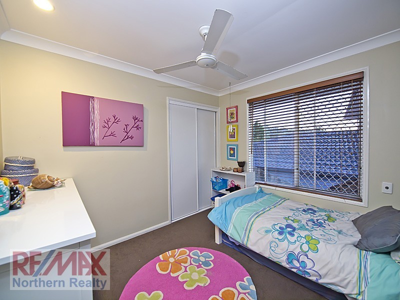 8 Brighton Court, Albany Creek QLD 4035