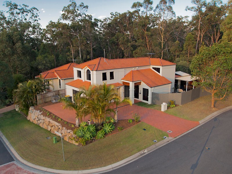32 Cobblestone Street, Bridgeman Downs QLD 4035
