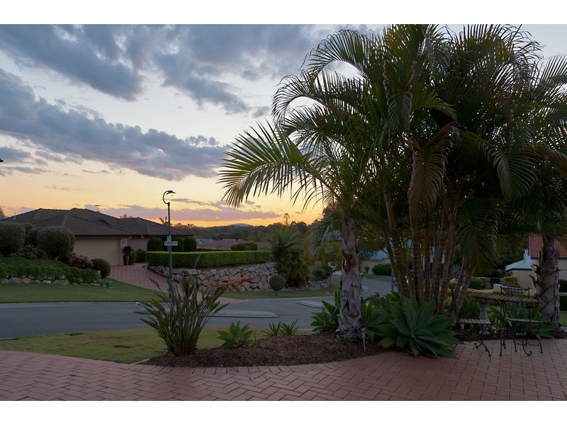 32 Cobblestone Street, Bridgeman Downs QLD 4035