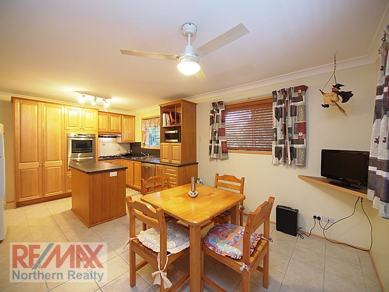 23 Pleasant Dve, Albany Creek QLD 4035